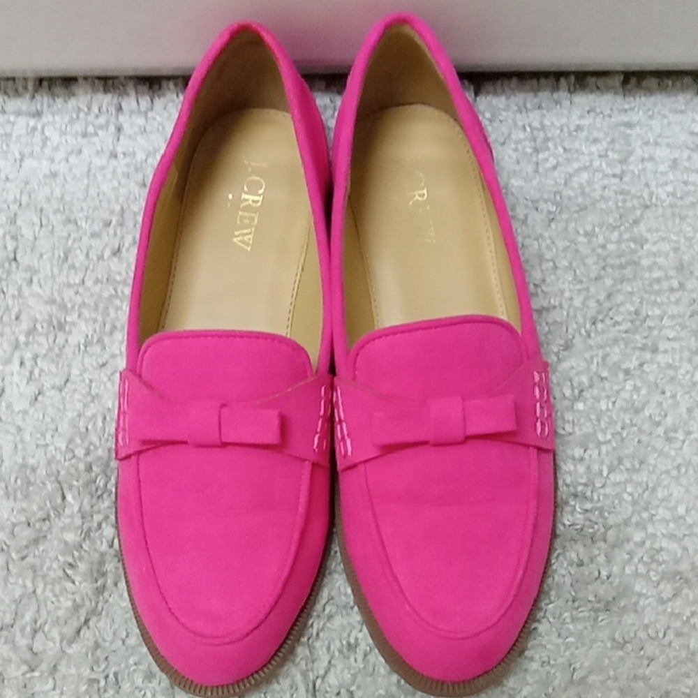 *Final Price* J.Crew Sueded Bow Loafer Size 6.5